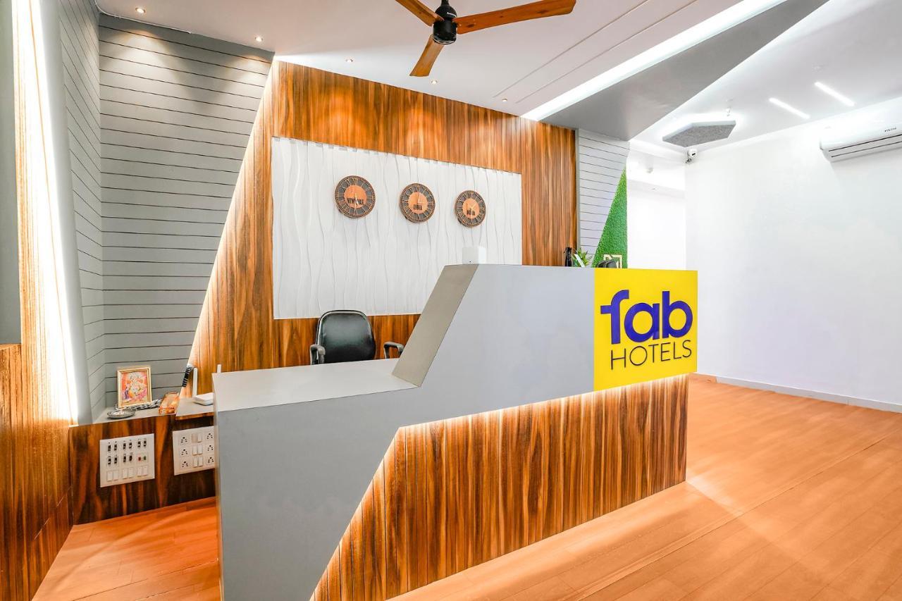 Fabhotel Magnus Surat Buitenkant foto